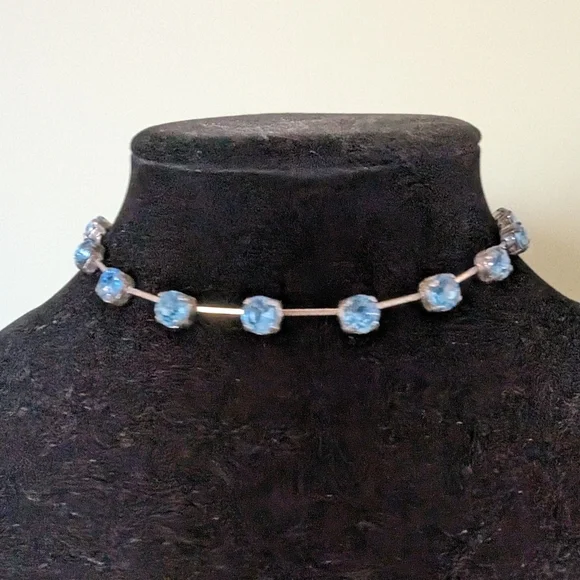 Vintage Blue Stone Choker Necklace - Picture 4 of 10
